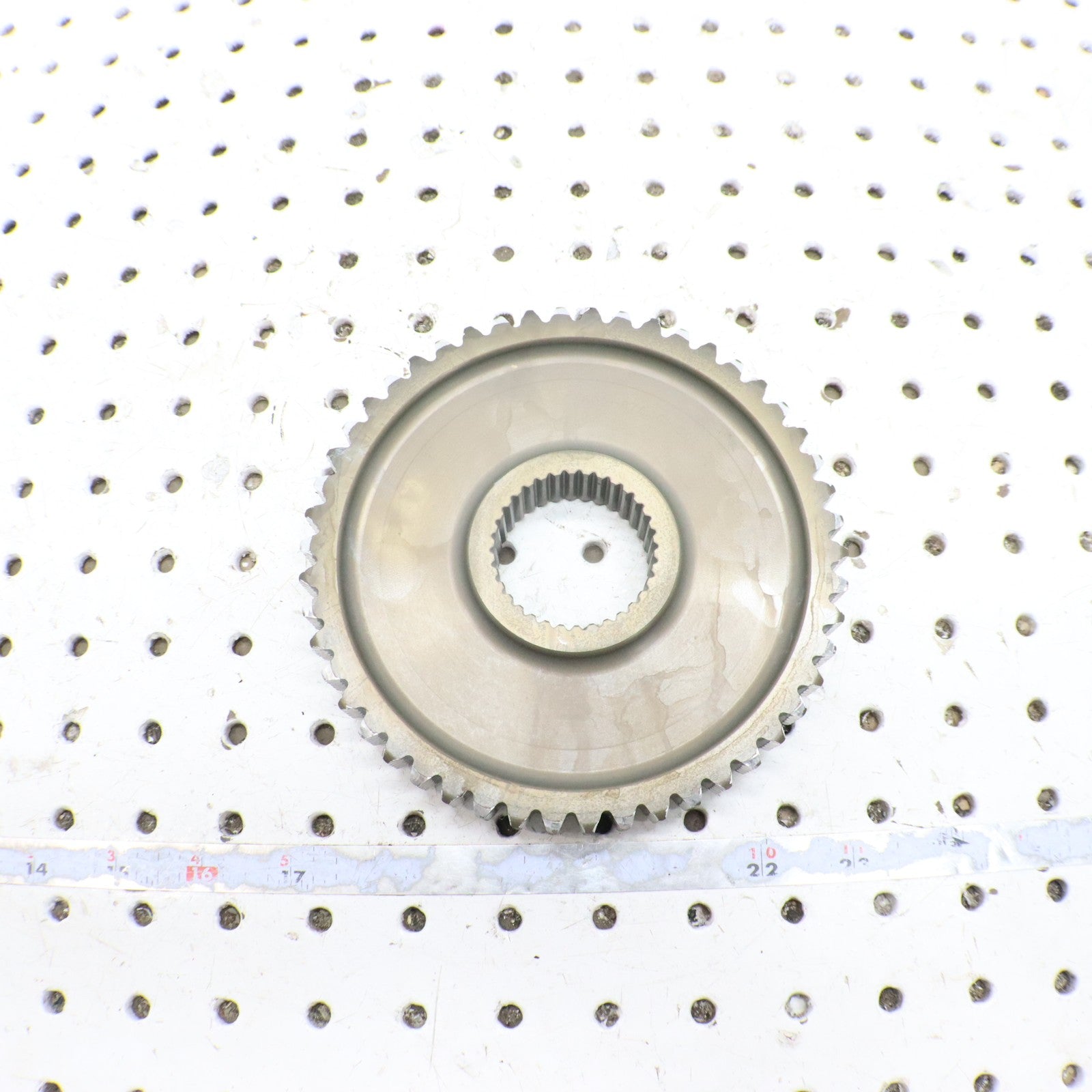 2016 Arctic Cat M8000 Chaincase Sprocket Gear Lower 2602-876 50T (13 Wide)