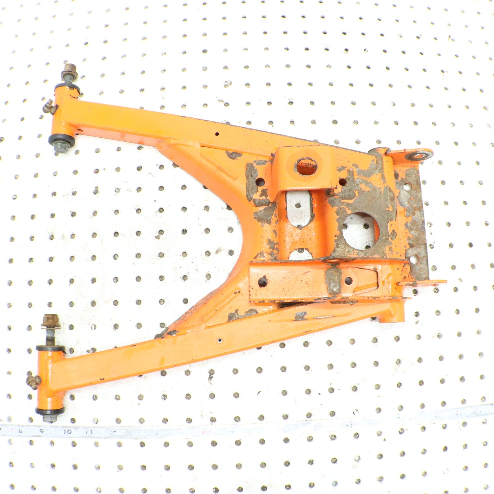 2013 Polaris Ranger Xp 900 Lower Right Rear Control A Arm 1018461-589