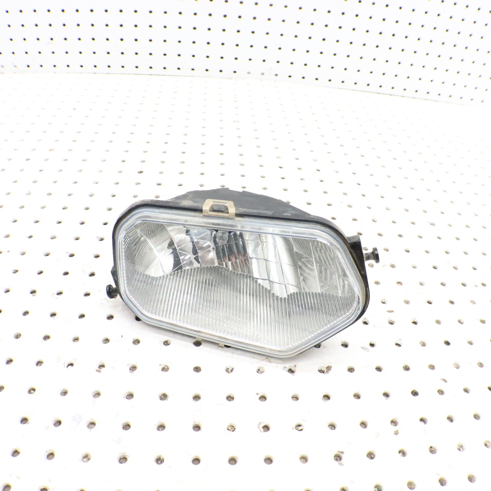 2017 Polaris Sportsman 570 Headlight Head Light Bumper 2410616 RIGHT