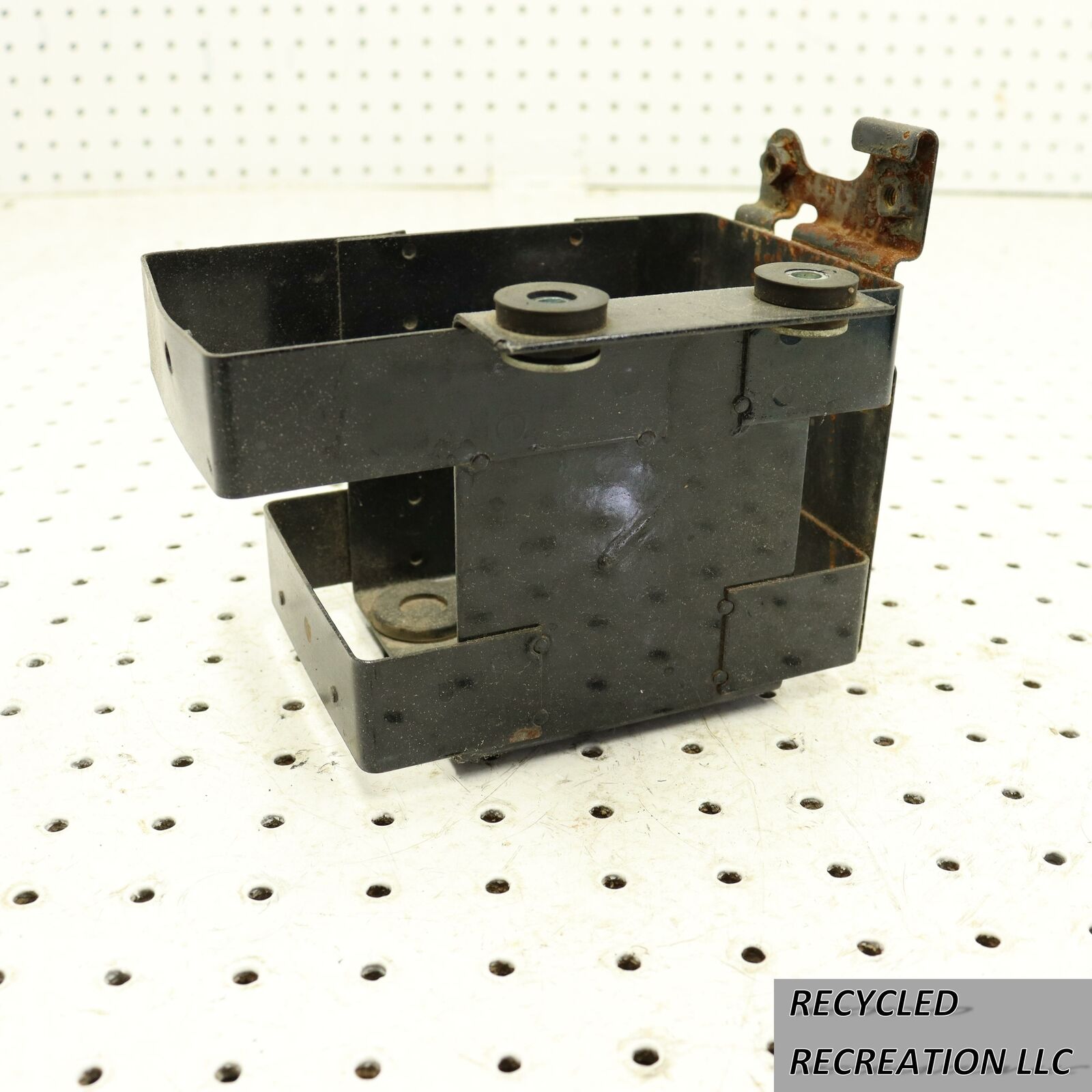 1982 KAWASAKI 305 CSR BATTERY TRAY BOX HOLDER 32097-1053