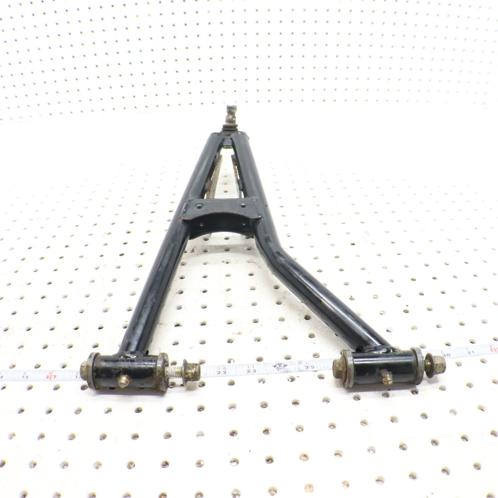 2009 Polaris Sportsman Xp 850 Front Upper Left Control Arm 1017260-067 1025617