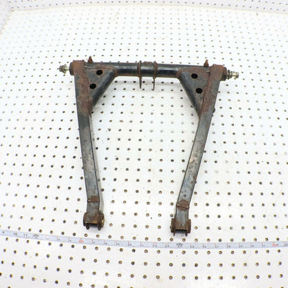 2007 POLARIS IQ 600 REAR SUSPENSION FRONT TORQUE ARM 1541948-067 1542579-067