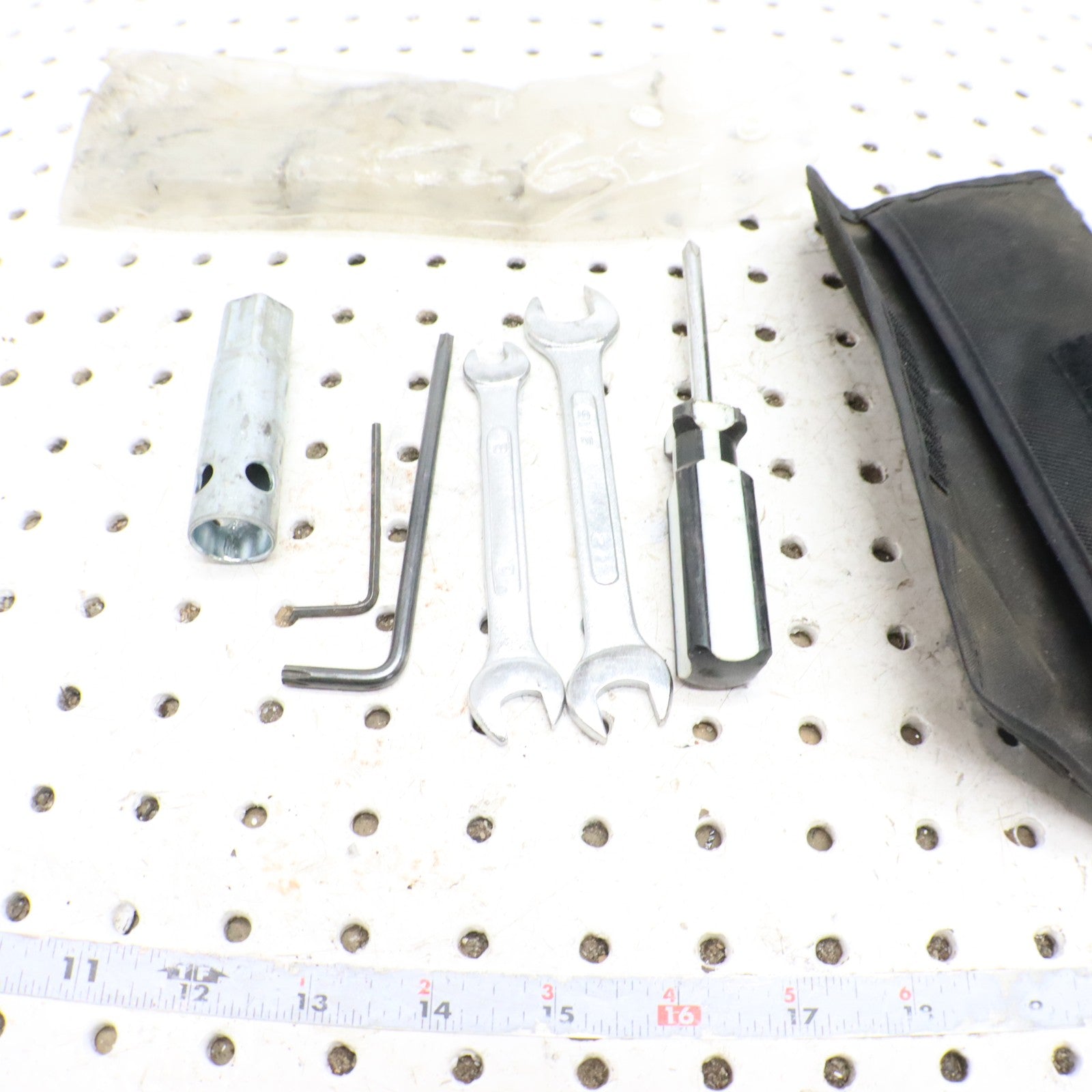 2009 Polaris Sportsman 800 Tool Kit 2874735