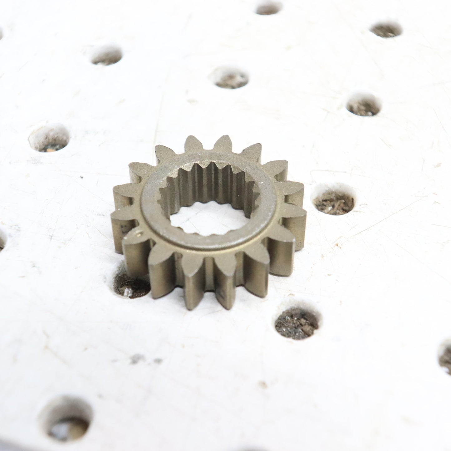 2013 Polaris Ranger 800 SECTOR GEAR, 16 TOOTH 3233839