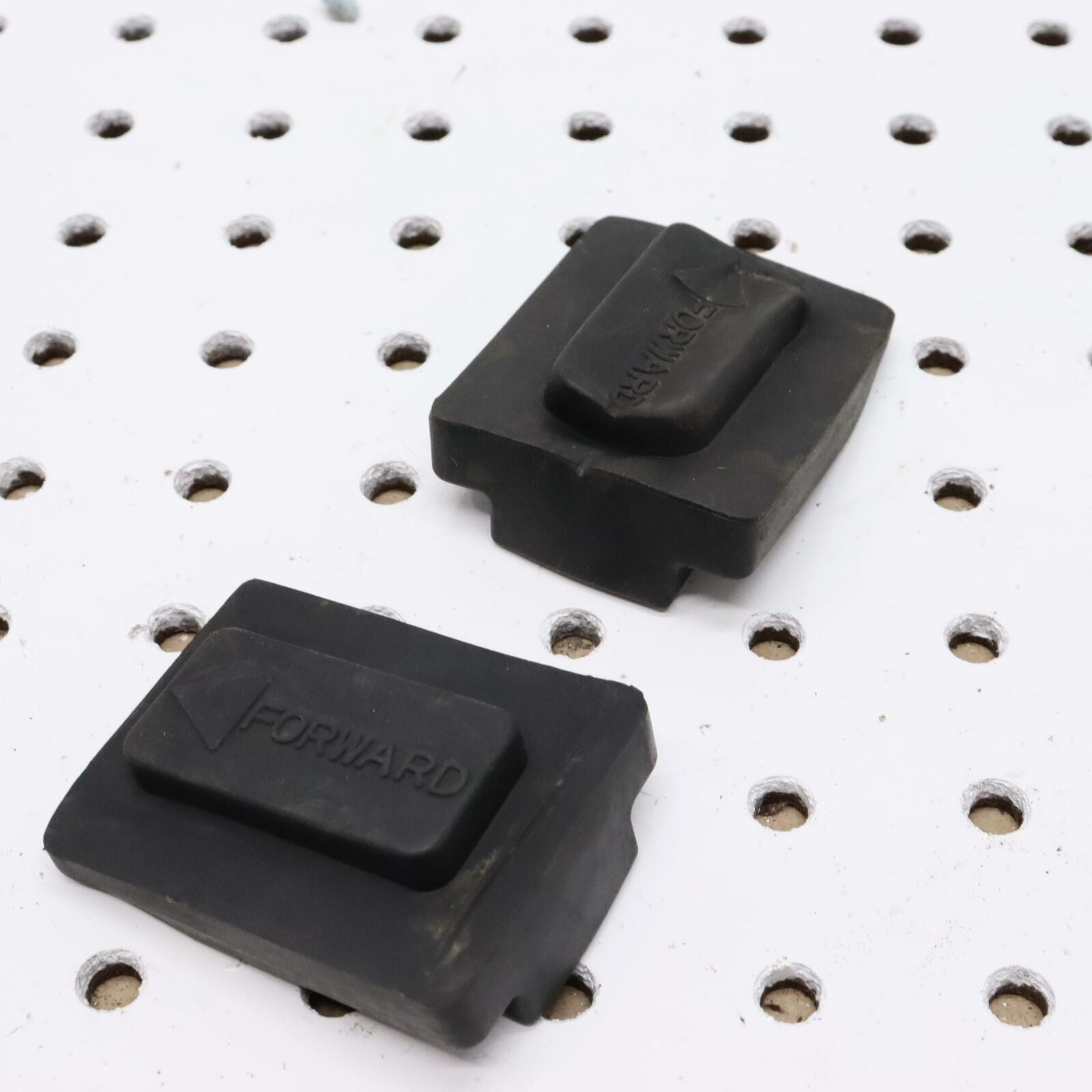 2007 POLARIS IQ 600 RADIATOR RUBBER MOUNT 5412513