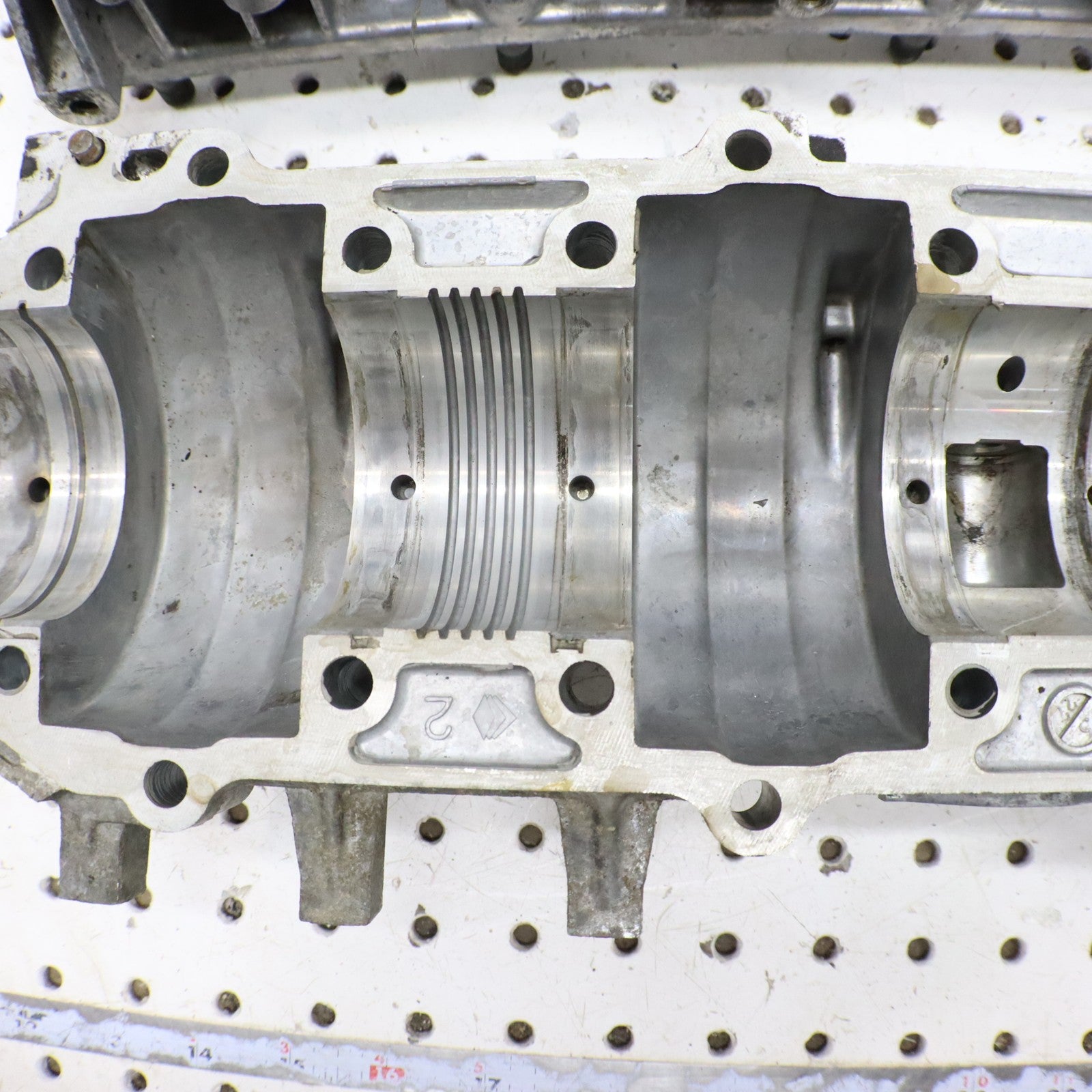 1995 Polaris Xcr 600 Crankcase Engine Case Motor Case Crank Case 3084669