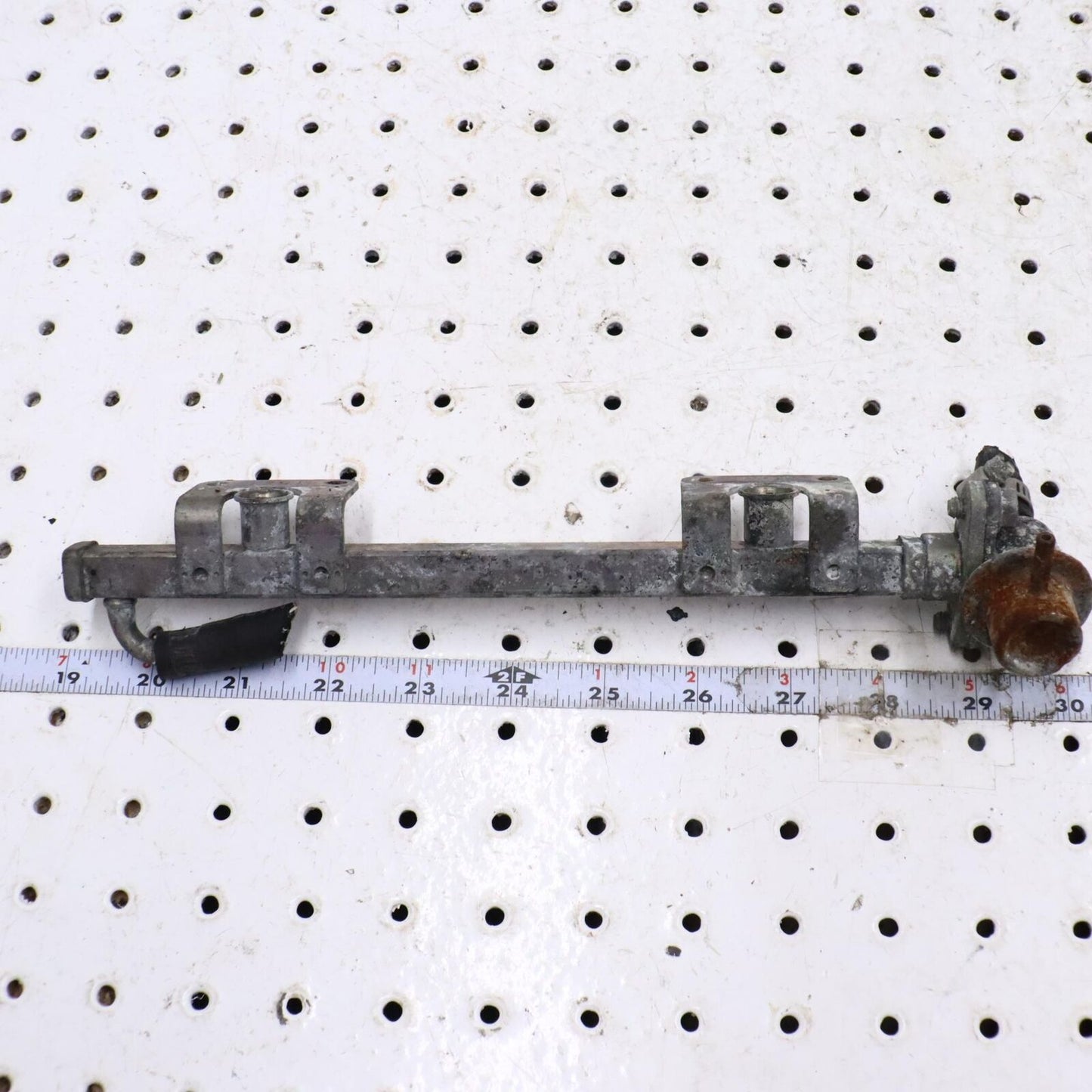 2002 ARCTIC CAT ZR 600 THROTTLE BODY FUEL INJECTOR RAIL 3005-691