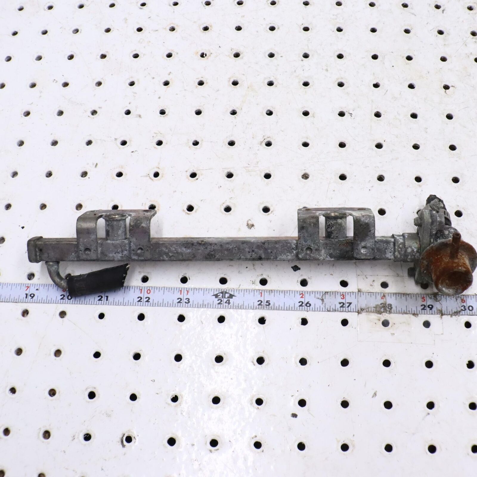 2002 ARCTIC CAT ZR 600 THROTTLE BODY FUEL INJECTOR RAIL 3005-691