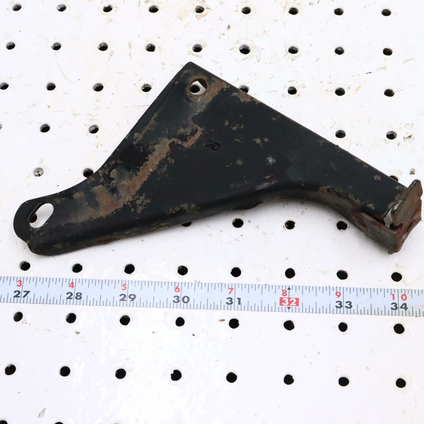 2000 POLARIS SPORTSMAN 500 RIGHT REAR RACK SUPPORT 1040525-067