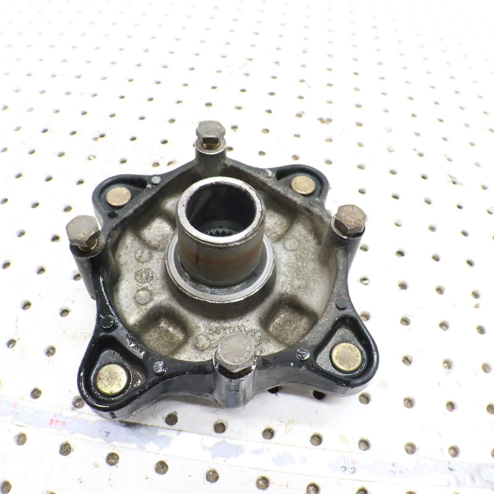 2013 Polaris Ranger 800 REAR Wheel Hub 5135113-067 5143629-067