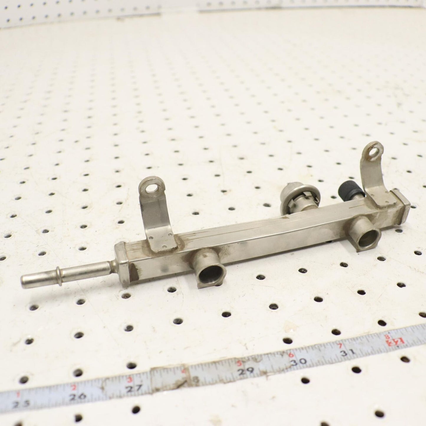 2013 POLARIS RANGER XP 900 FUEL RAIL 1204454 2522177