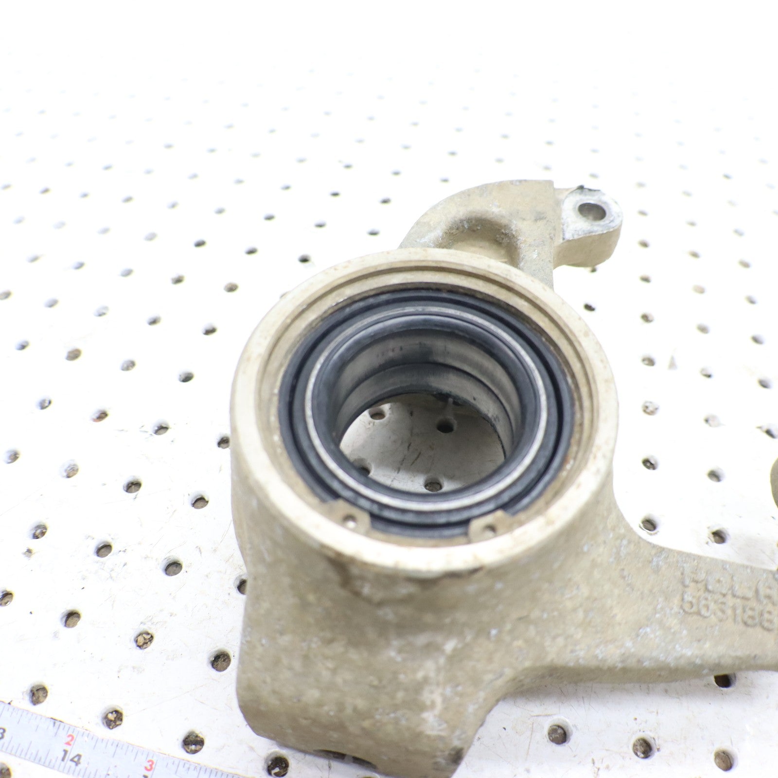 2009 Polaris Sportsman Xp 850 Steering Knuckle LEFT 5136733; 5143613