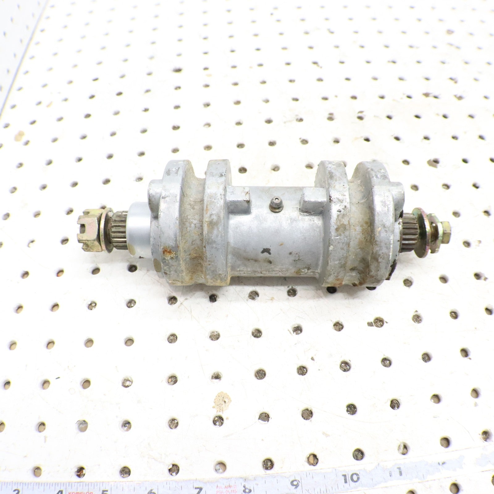 1995 Polaris Xplorer 400 Center Tightener Eccentric 1380057 1380129