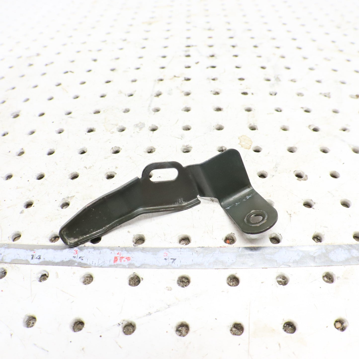 2014 Polaris Sportsman 570 Seat Base Mount Bracket RIGHT 5257800