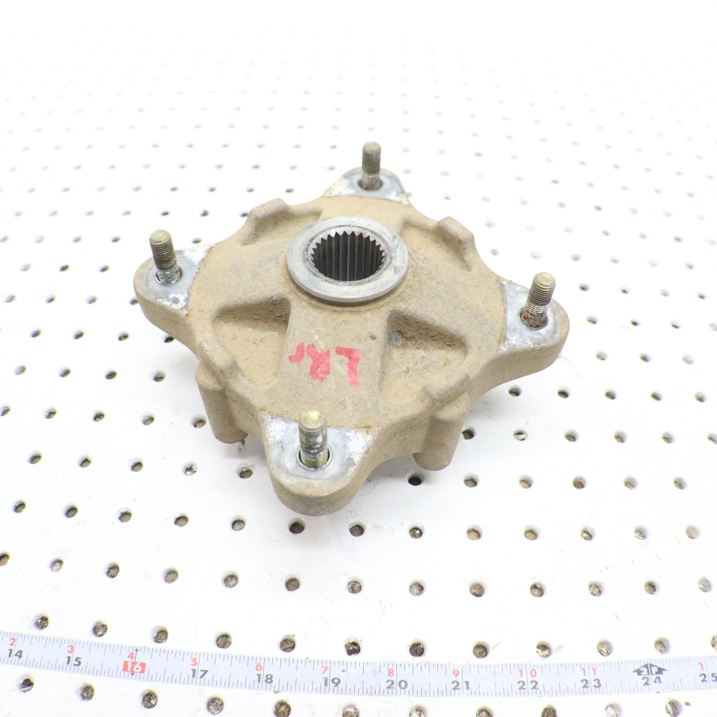 2016 POLARIS SPORTSMAN 570 WHEEL HUB REAR 5135113 5143629