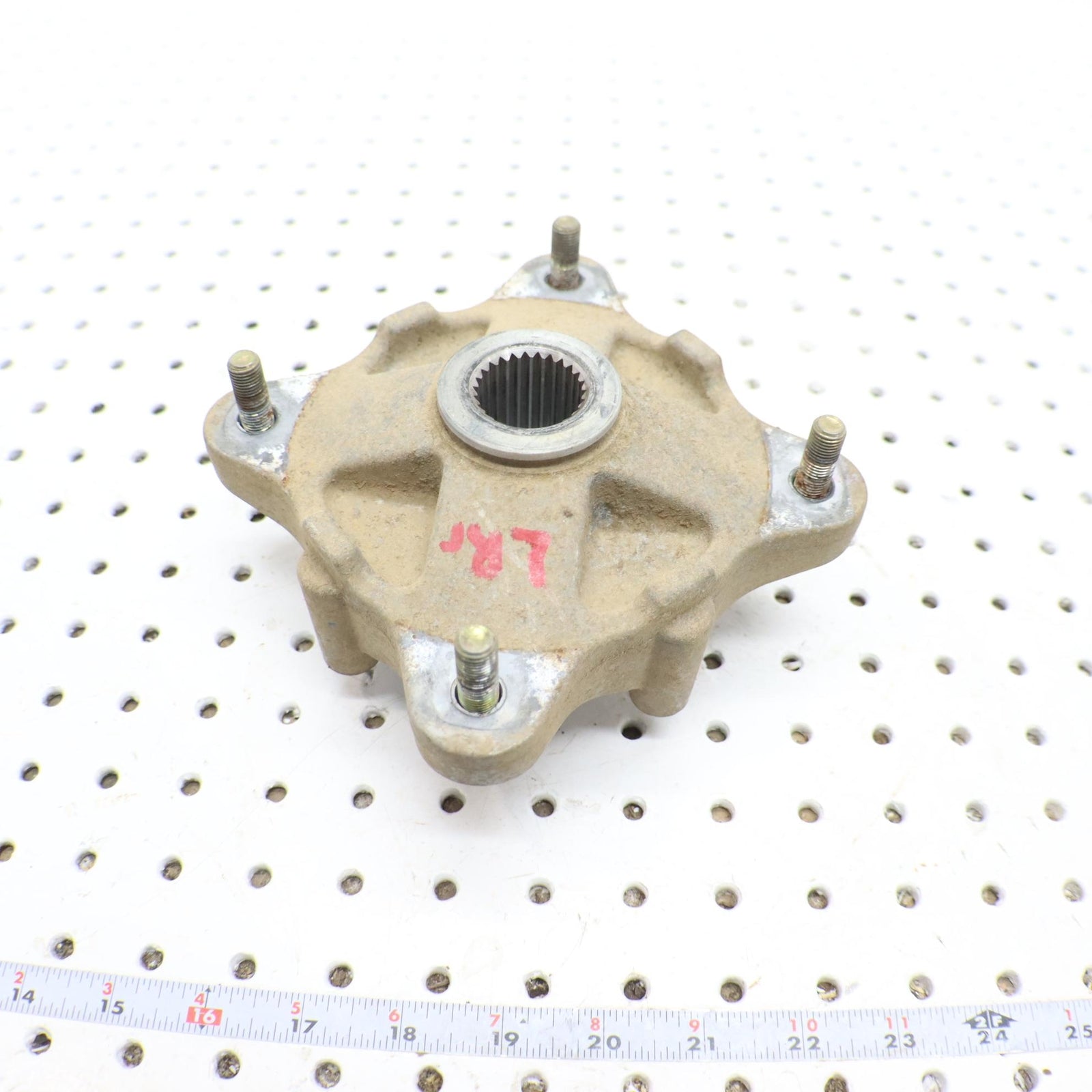 2016 POLARIS SPORTSMAN 570 WHEEL HUB REAR 5135113 5143629