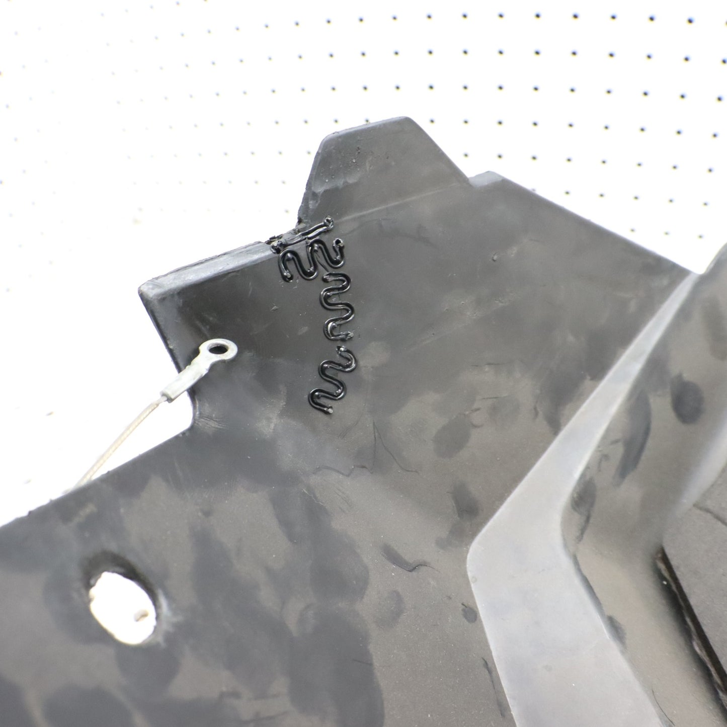 2015 Arctic Cat Xf 8000 Side Panel Left 4718-233 ; 4718-553 CRACKED