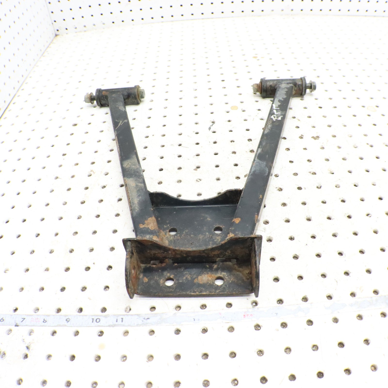 2013 Polaris Ranger 800 Lower Left Rear Control A Arm  1018185-458
