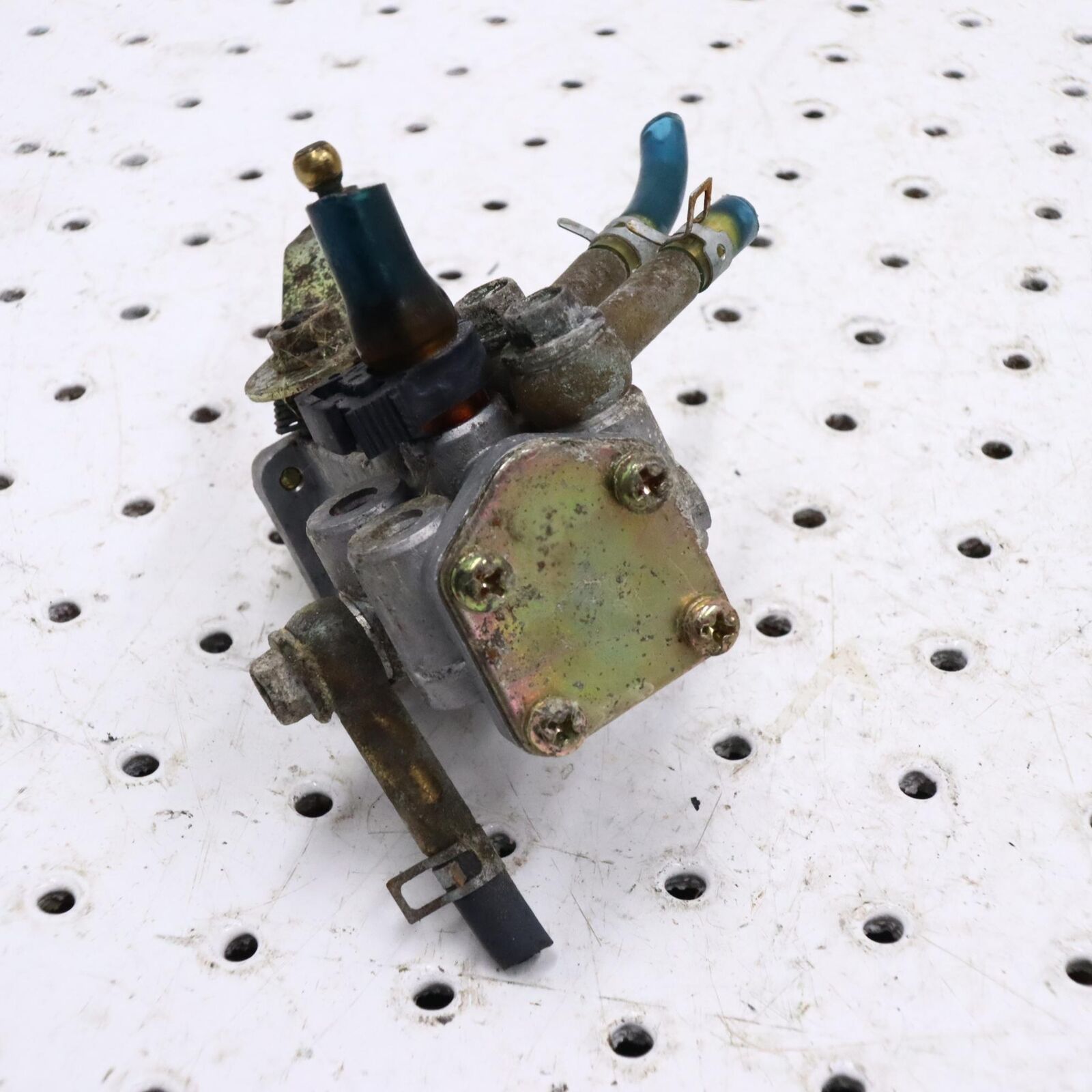 2002 ARCTIC CAT ZR 600 OIL PUMP 3005-818
