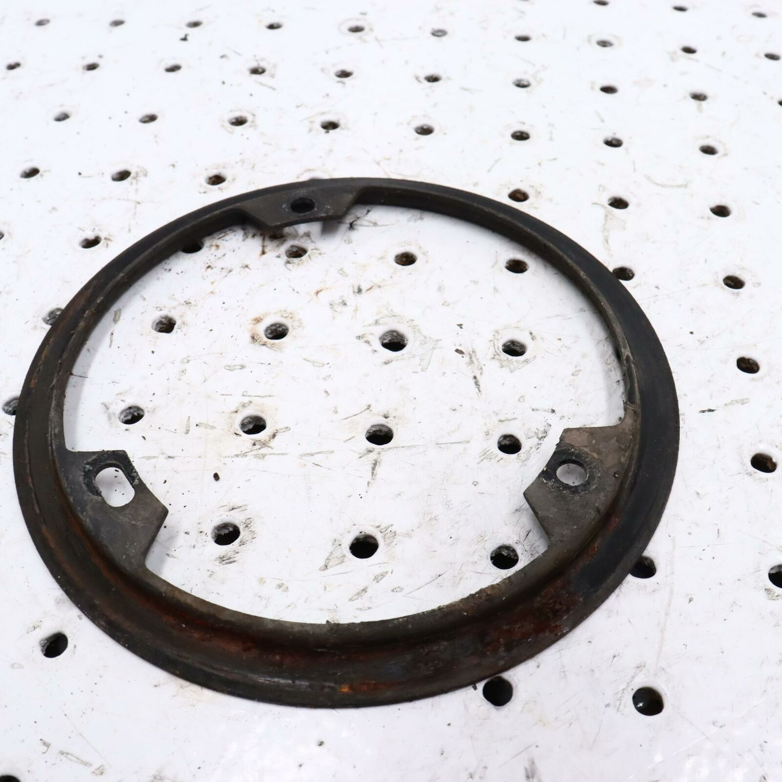 2000 POLARIS SPORTSMAN 500 CLUTCH SEAL BRACKET 5240409-067; 5242046