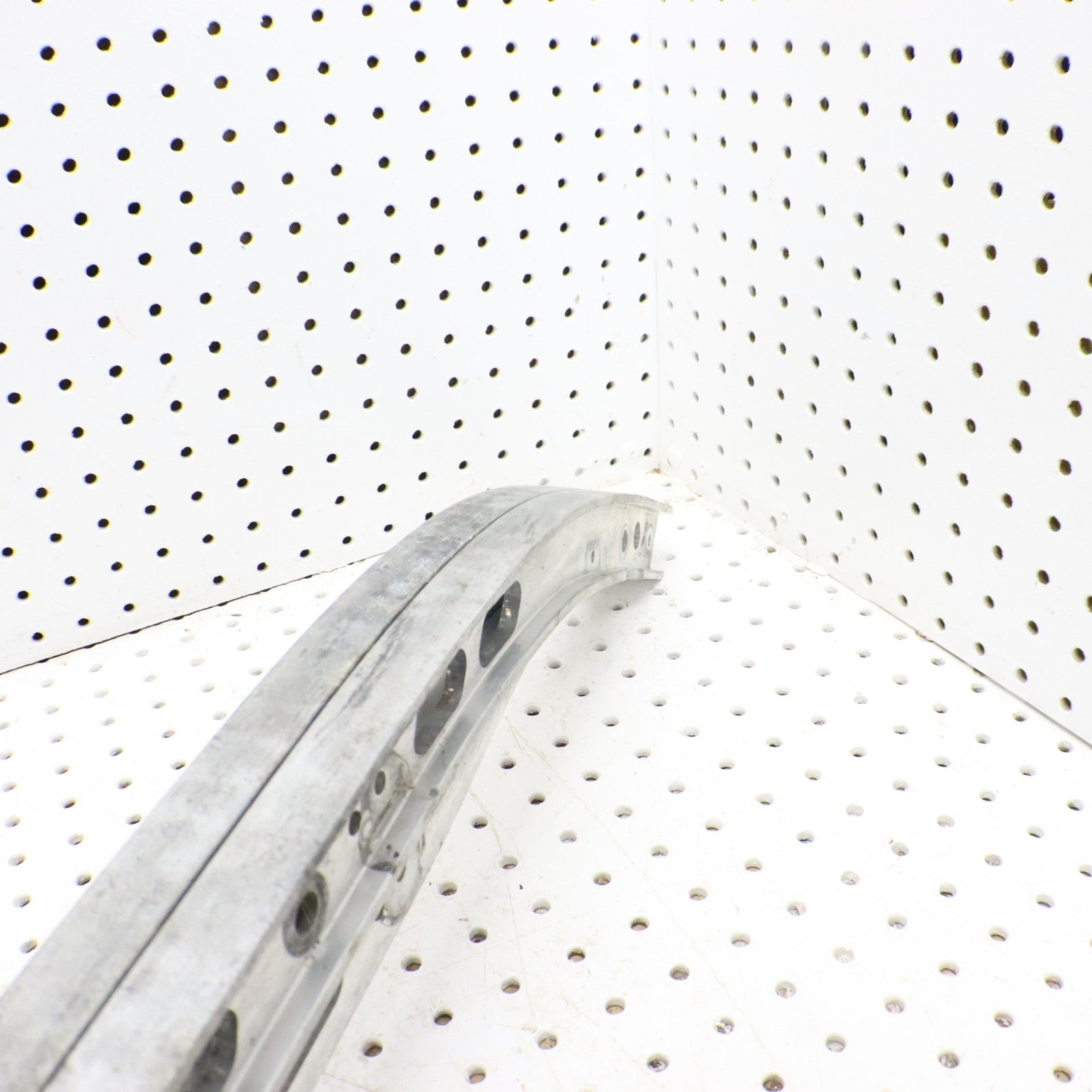 2016 Polaris Rush 800 Slide Rails L & R 1543566-309 ; 1543567-309 GOOD!