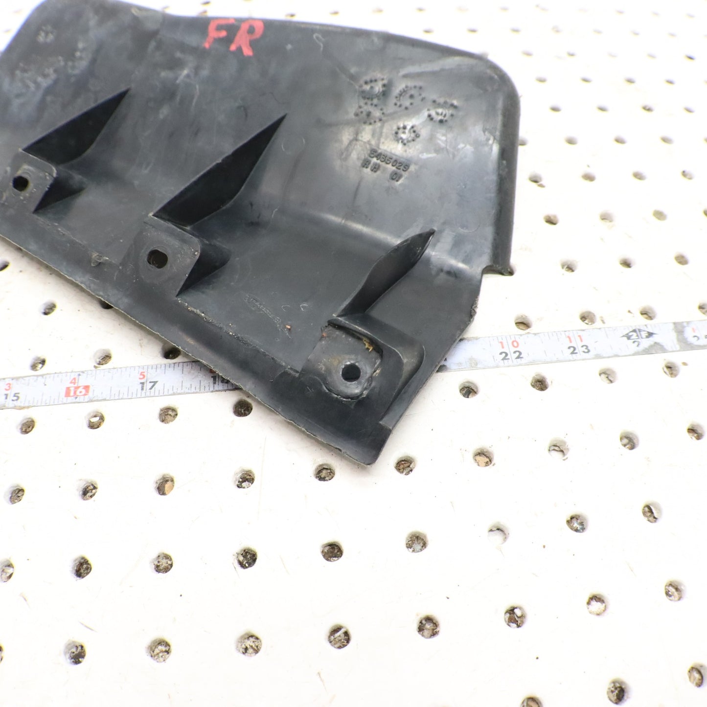 2016 Polaris Sportsman 570 Cv Joint Shield Axle Guard FRONT RIGHT 5435029-070