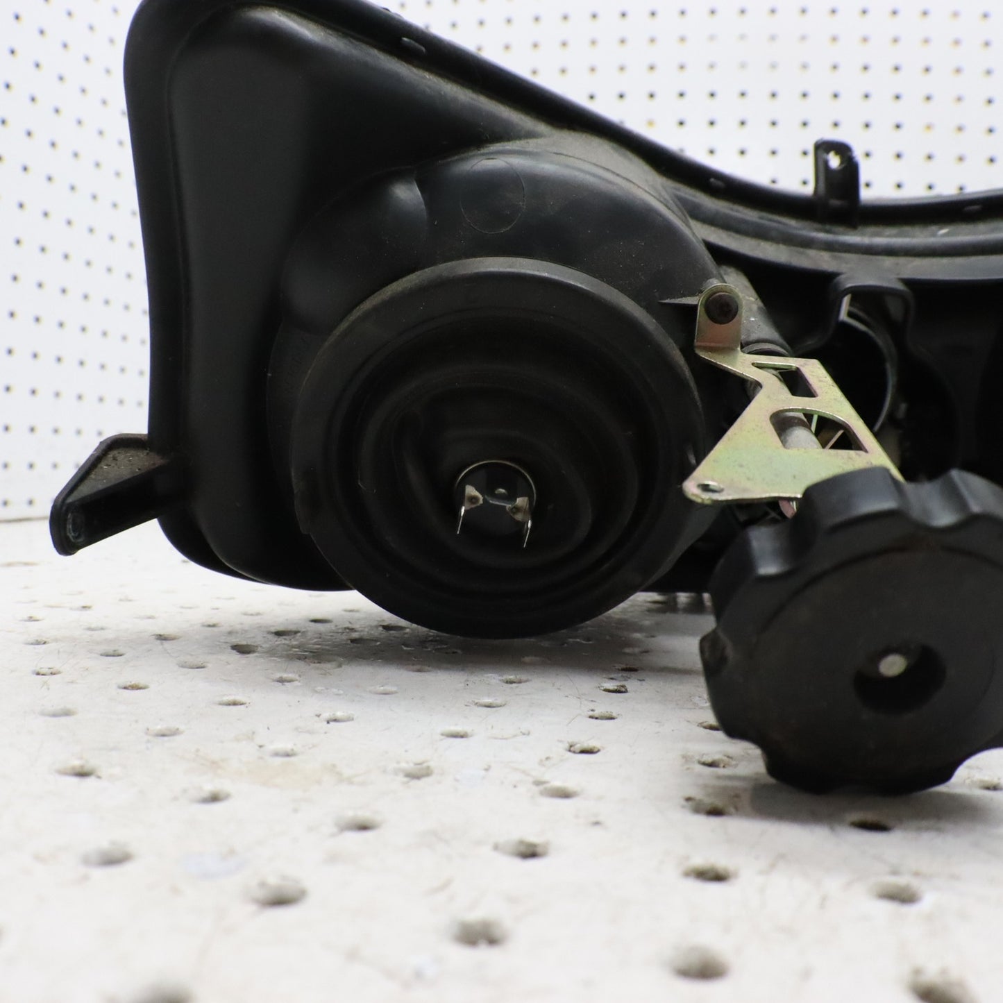 2007 Polaris Iq 600 Head Light Headlight 2410397