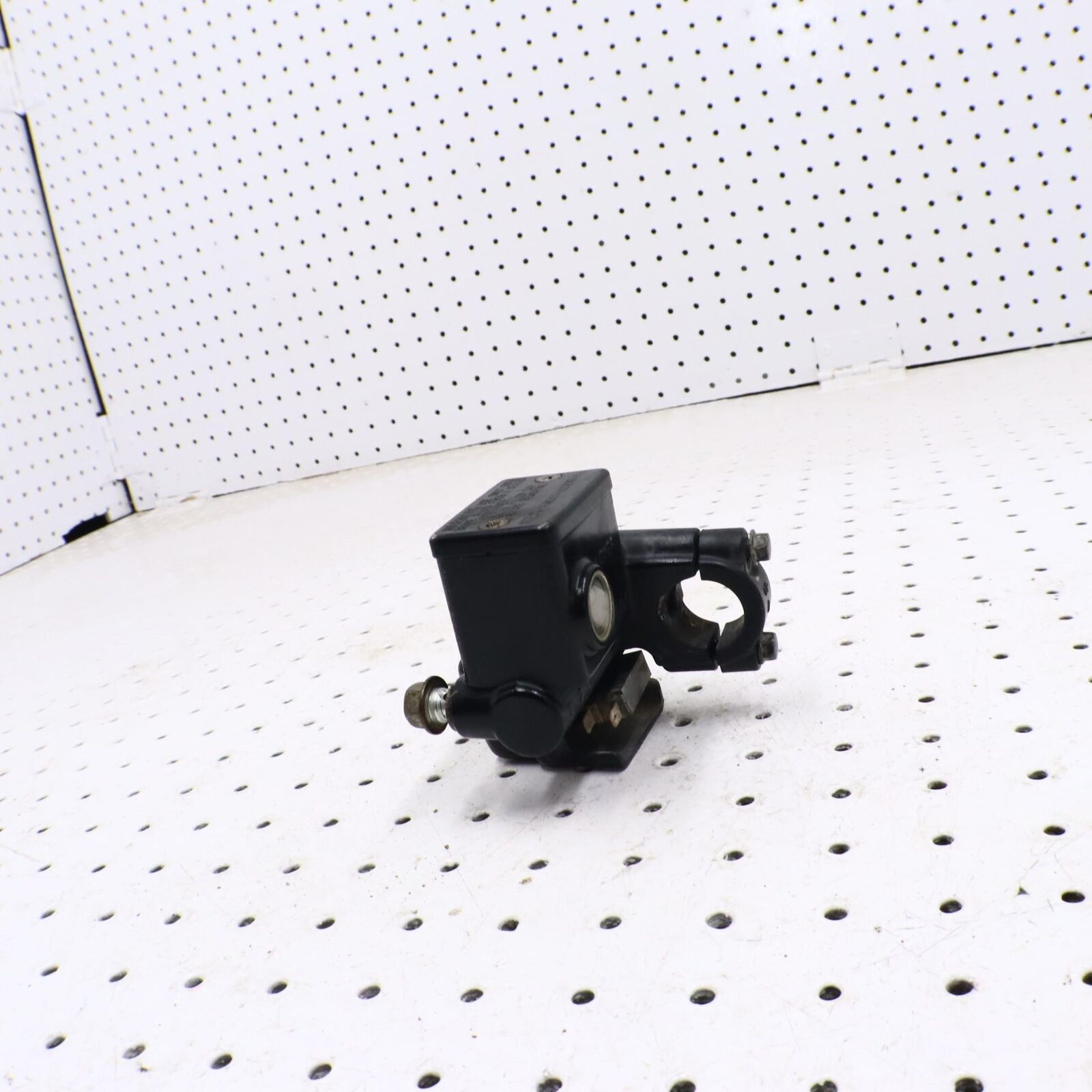 2013 YAMAHA GRIZZLY 700 FRONT BRAKE MASTER CYLINDER 1HP-2583T-00-00