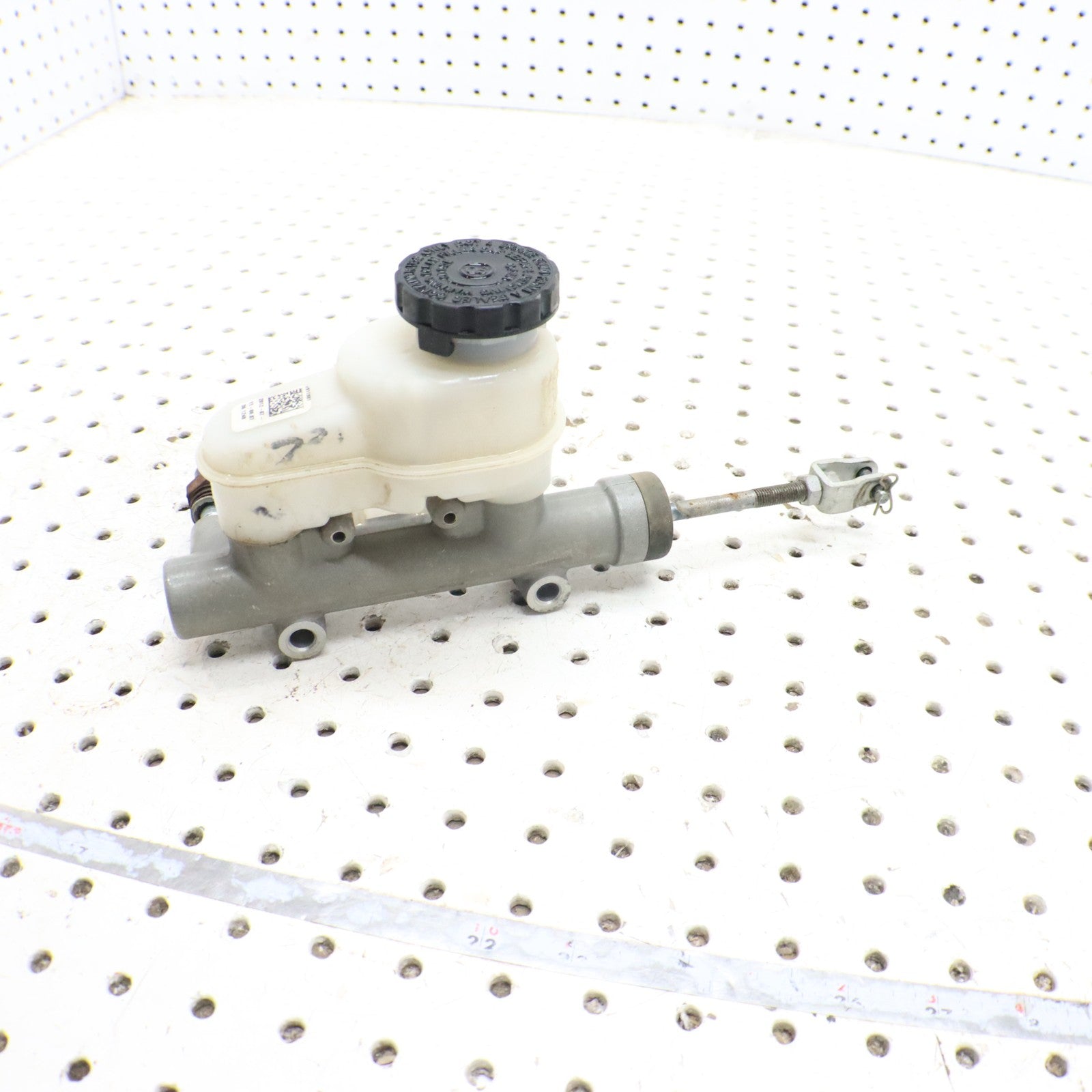 2013 Polaris Ranger 800 Brake Master Cylinder 1911515 1912463