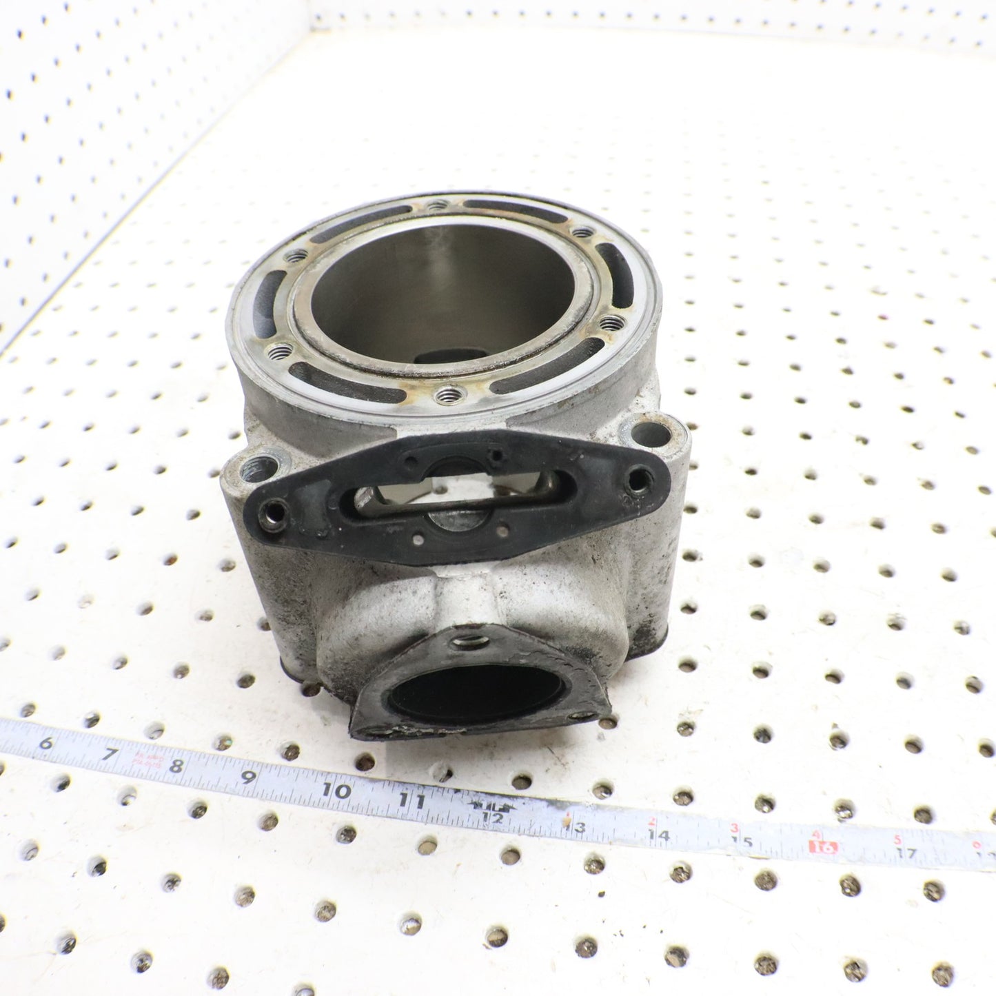 2007 Polaris Iq 600 Cylinder Jug 3021542