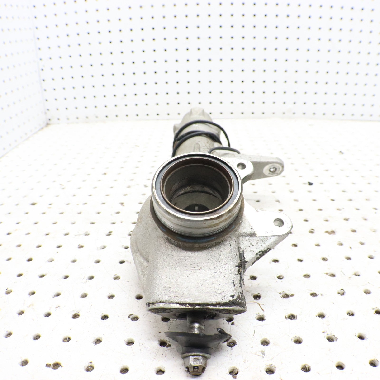 1995 Polaris Xplorer 400 Front Hub Strut LEFT 2200598 1843054