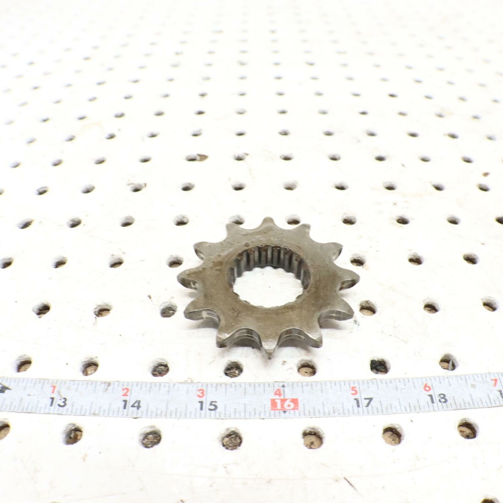 2000 POLARIS MAGNUM 325 TRANSMISSION SPROCKET, 12T 3233620