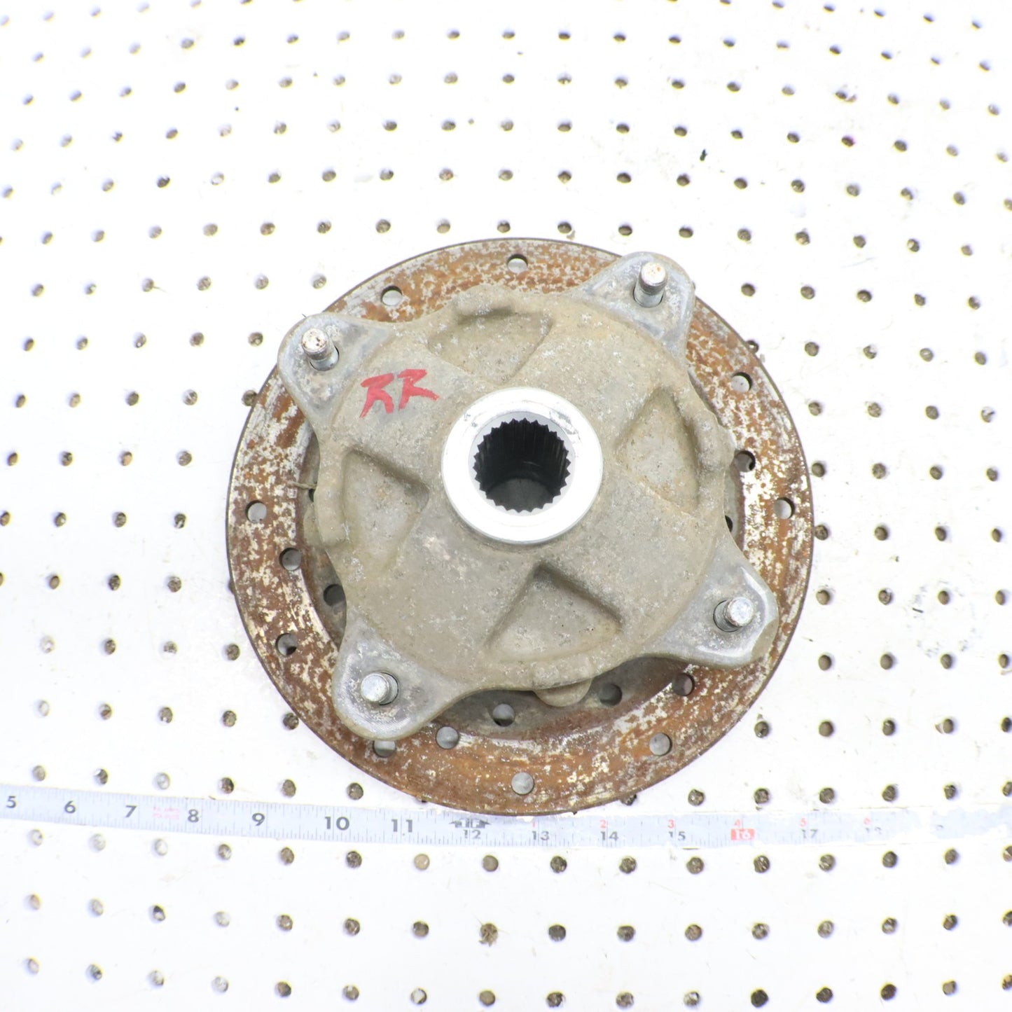 2009 Polaris Sportsman 800 Wheel Hub 5135113; 5143629 REAR 