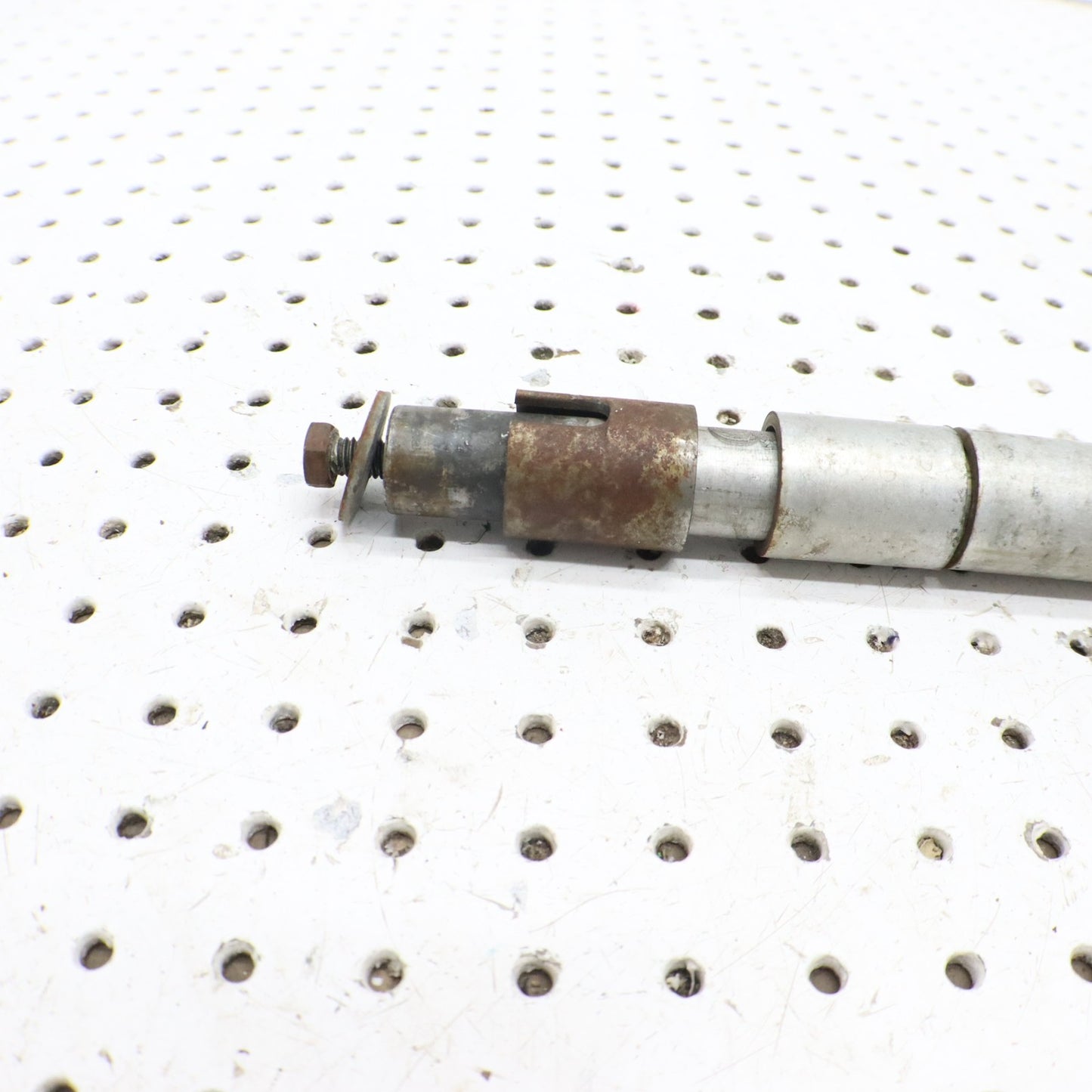 1995 Polaris Xcr 600 Rear Suspension Cross Axle Shaft 5020722; 5010169; 1594021