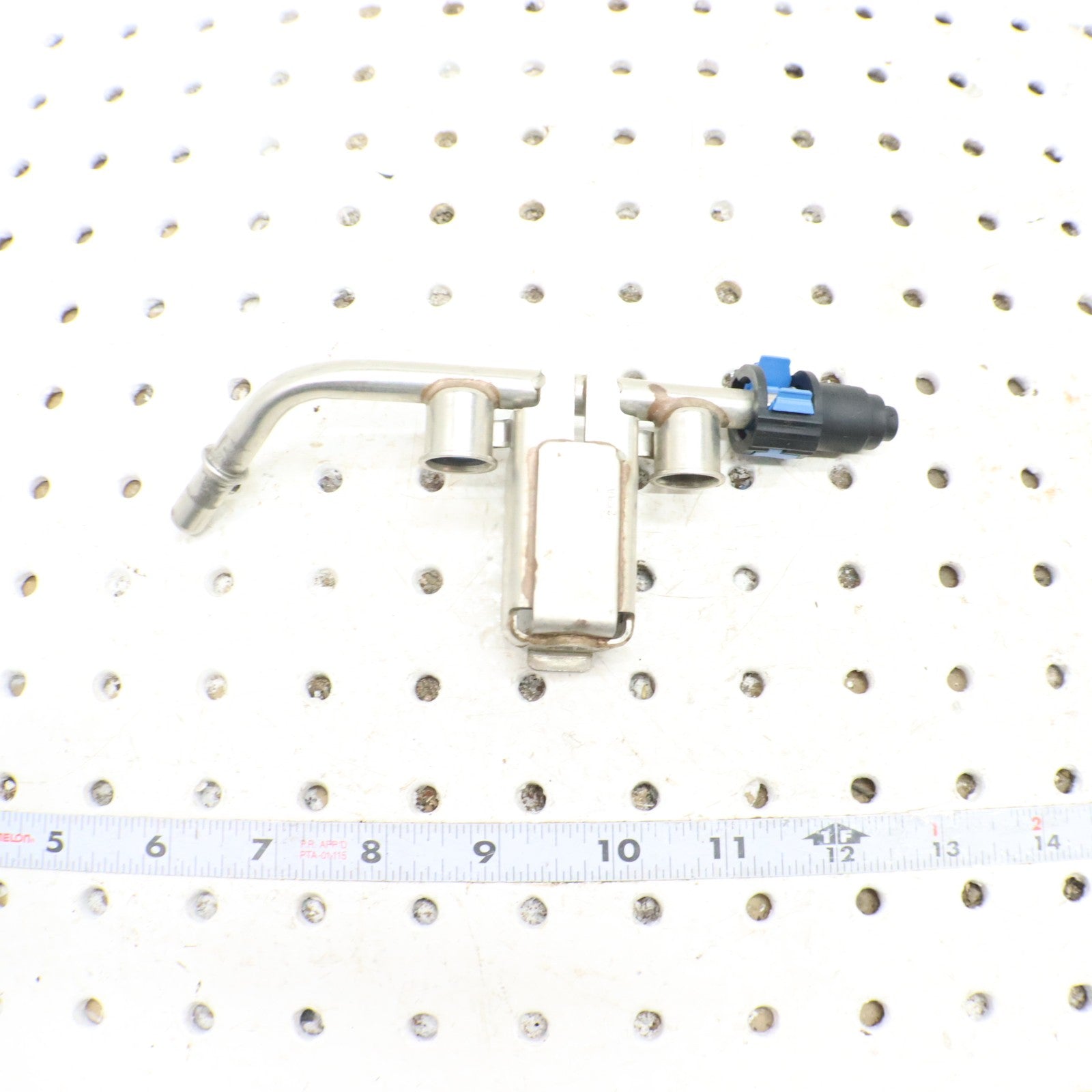 2009 Polaris Rzr 800 Fuel Rail 2520808