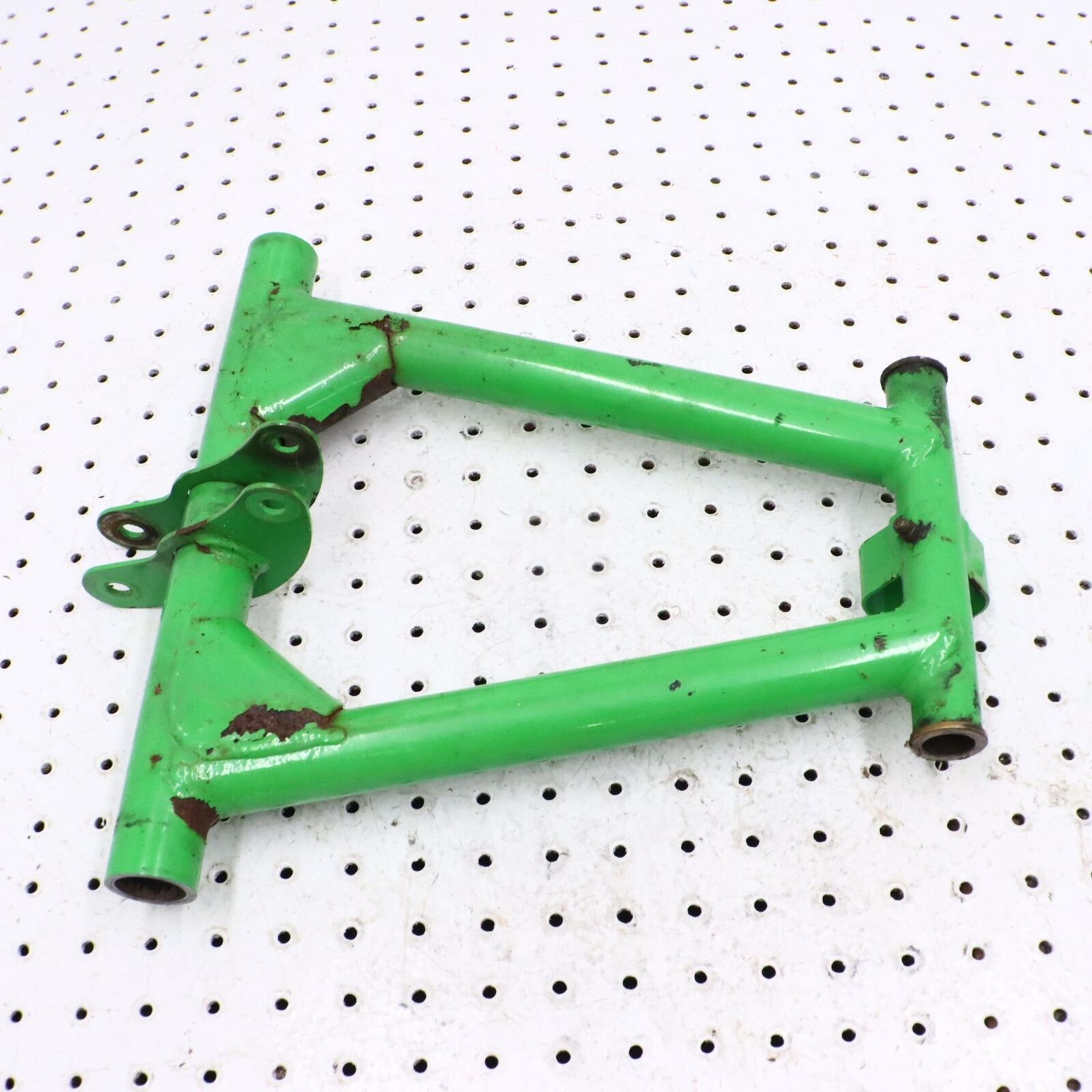 2011 ARCTIC CAT M8 REAR IDLER TORQUE ARM 1704-646