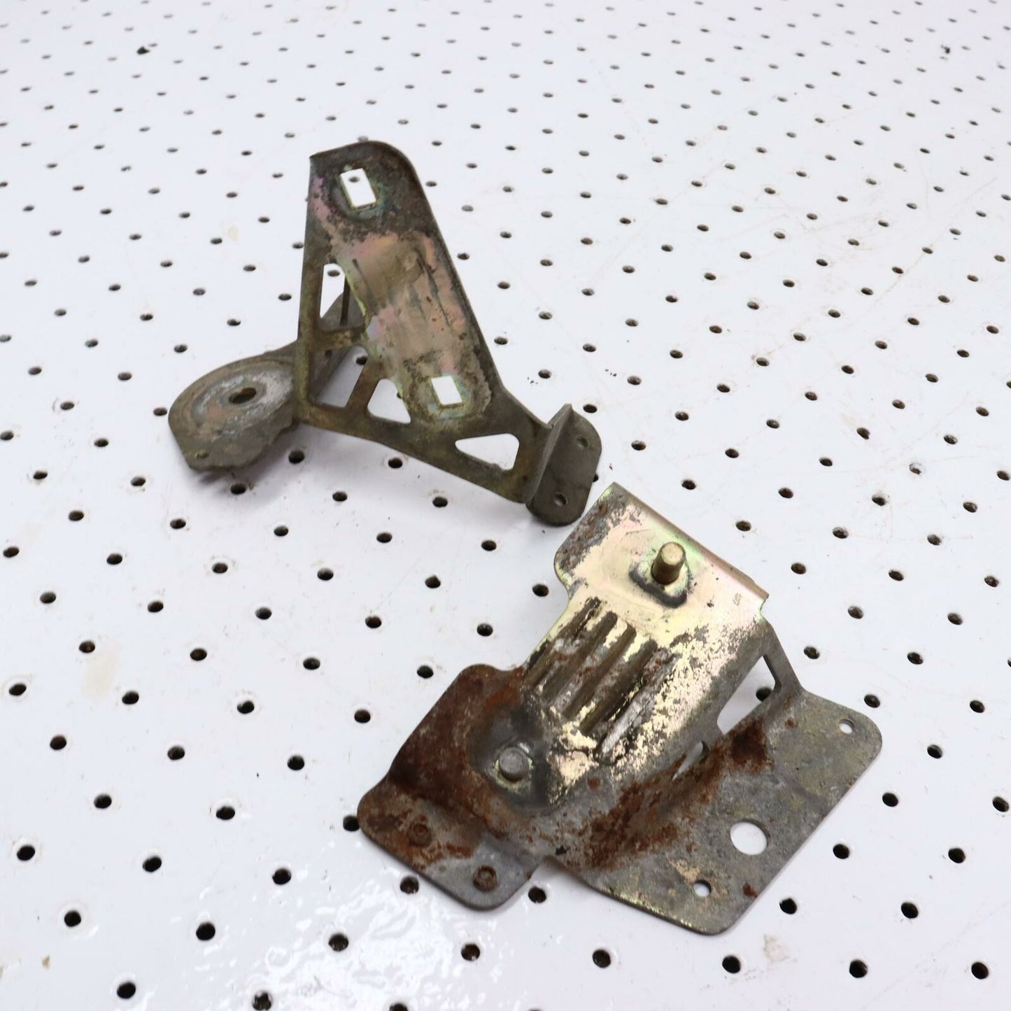 2007 POLARIS IQ 600 STEERING POST BRACKETS 1822856 5250476