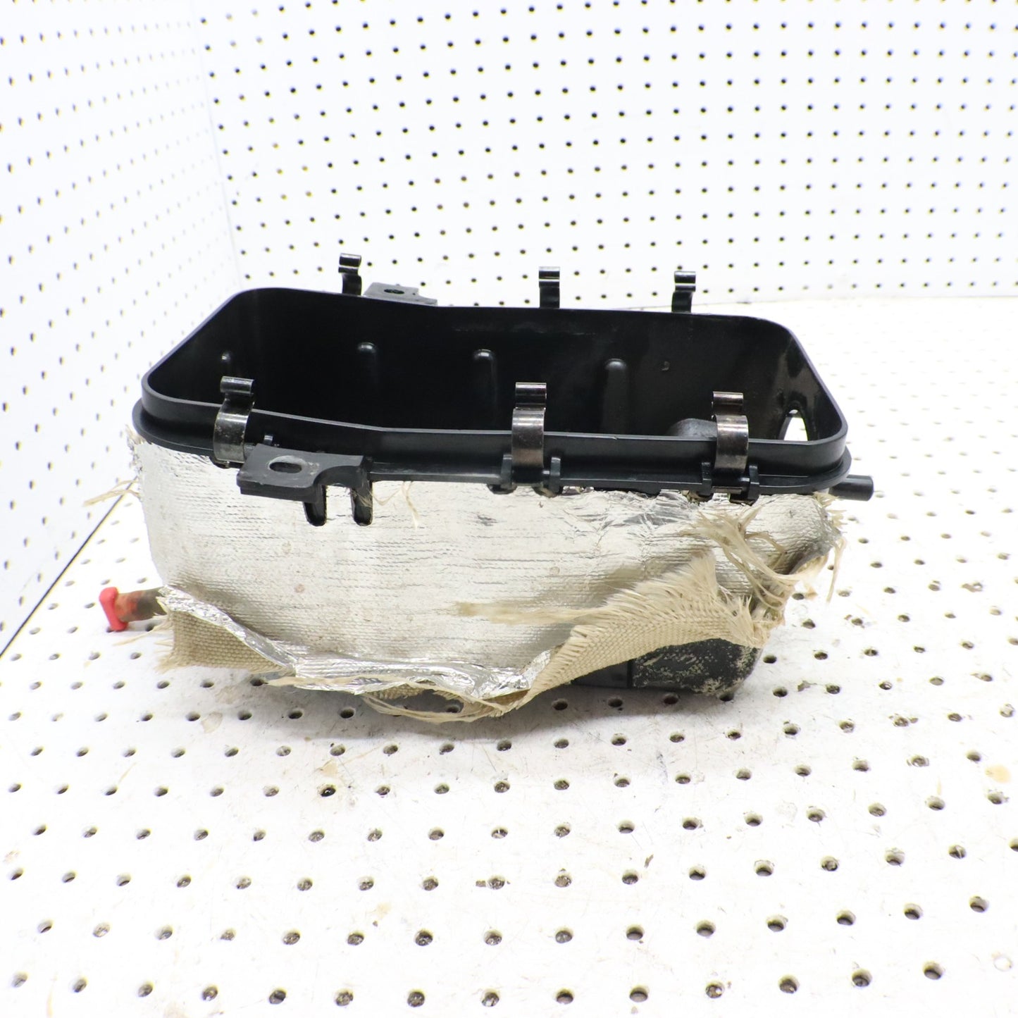 2012 Polaris Sportsman 500 Airbox Air Intake Filter Box 5438552