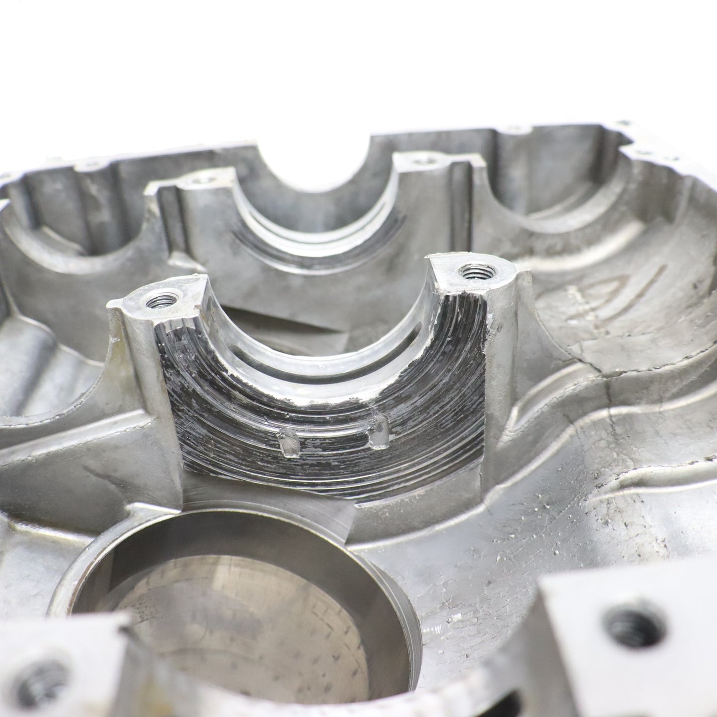 2009 Polaris Sportsman Xp 850 Crankcase Engine Case 2204054; 2204957; 5632167