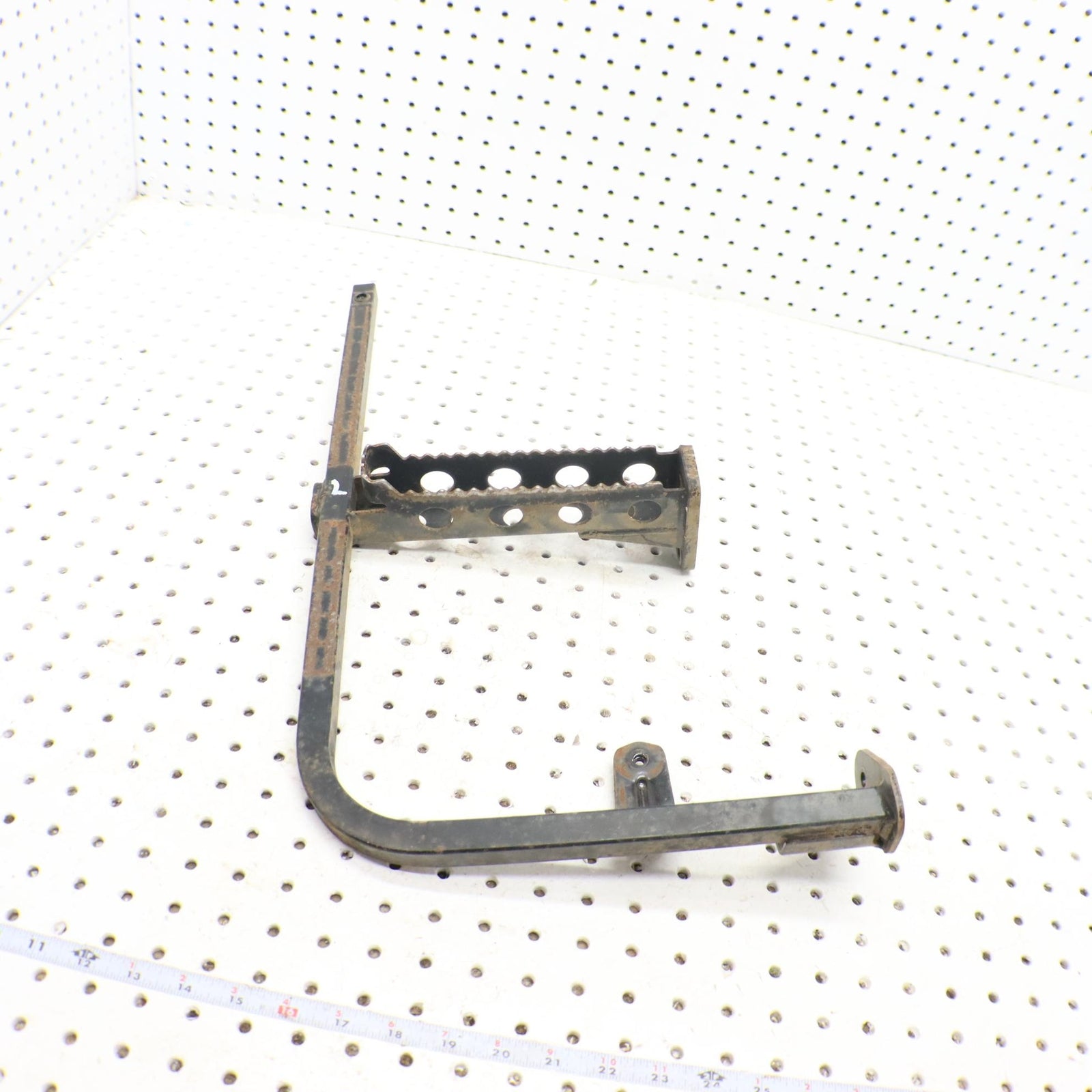 2016 SUZUKI KING QUAD 500 LEFT STEP STAND FOOTREST 43520-11HA0; 43520-11HB0