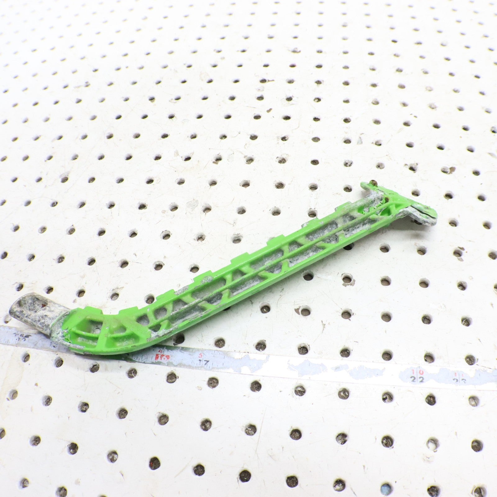 2016 Arctic Cat M8000 Tunnel Roll gusset right 2707-338