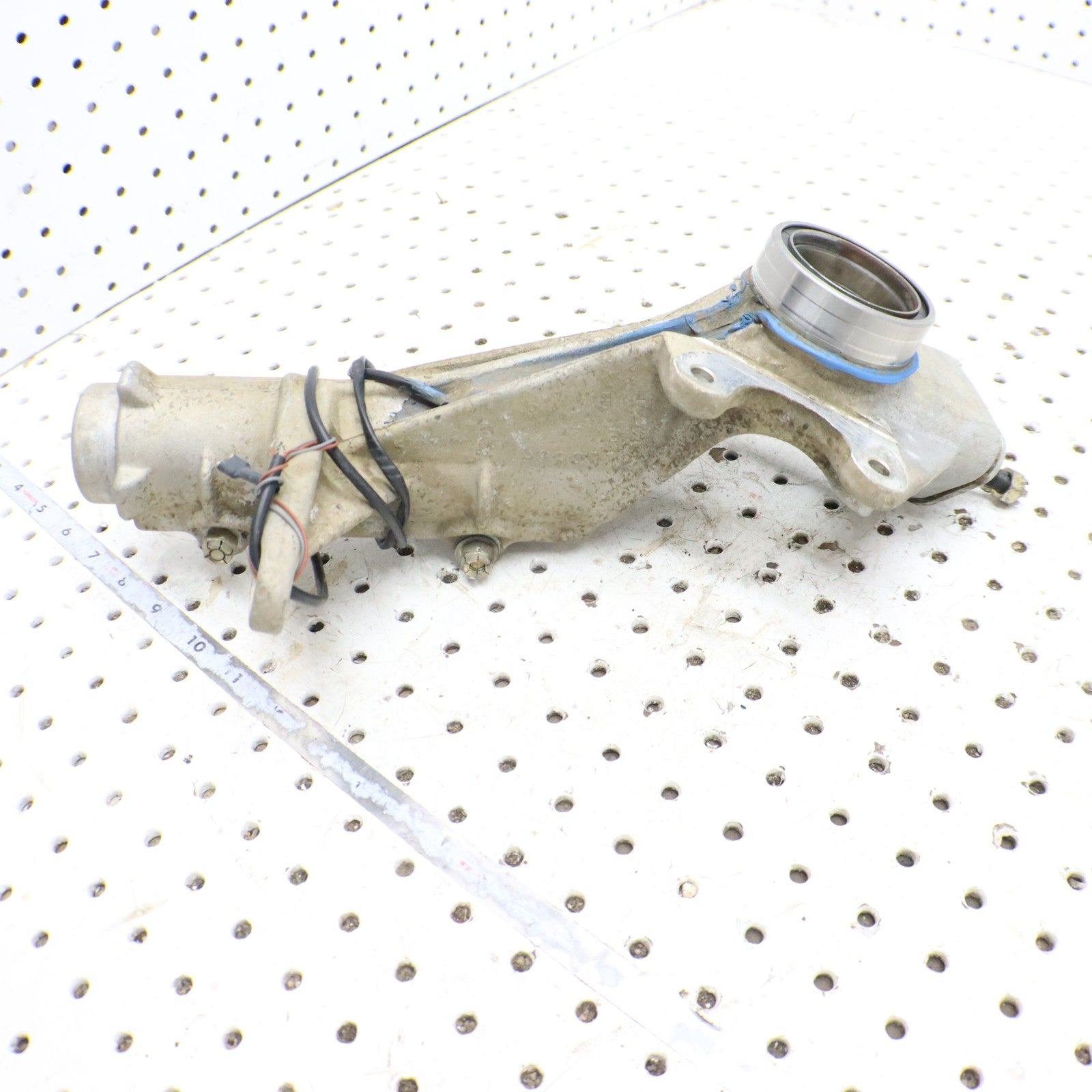 1998 Polaris Xplorer 400l Front Hub Strut RIGHT 2200976