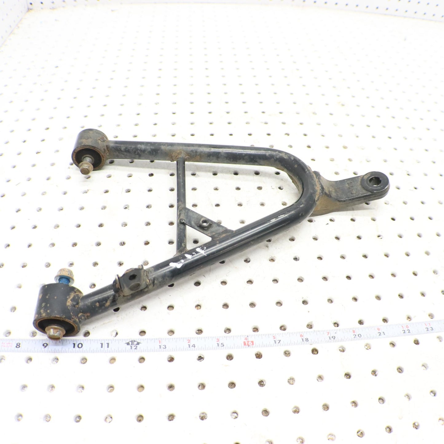 2016 SUZUKI KING QUAD 500 FRONT LOWER LEFT CONTROL A ARM 52420-31820