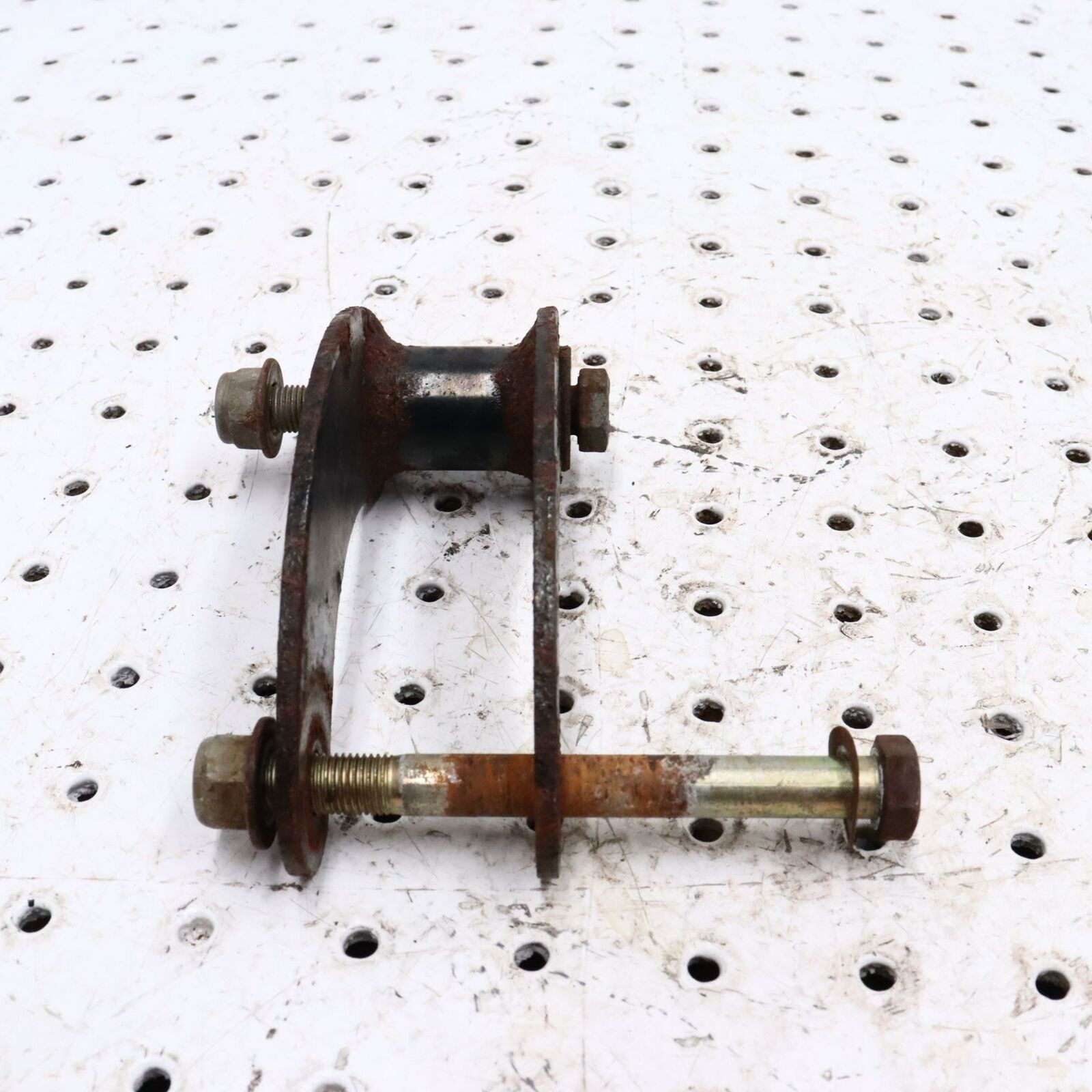 2007 POLARIS IQ 600 REAR SUSPENSION FRONT SHOCK PIVOT 1542059-067