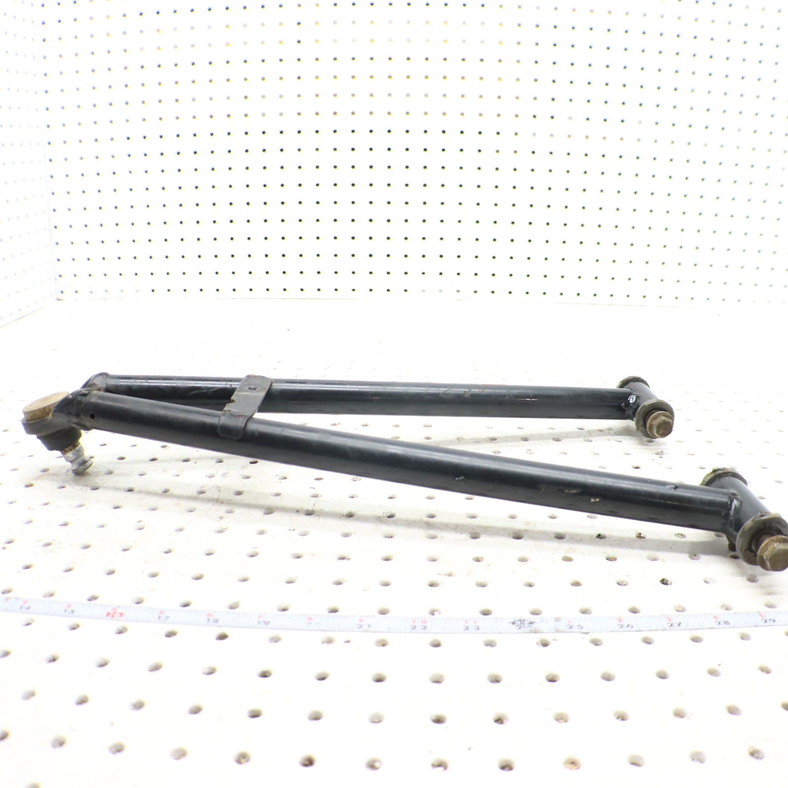 2009 Polaris Sportsman Xp 850 Front Lower Right Control Arm 1017157-067 1019811