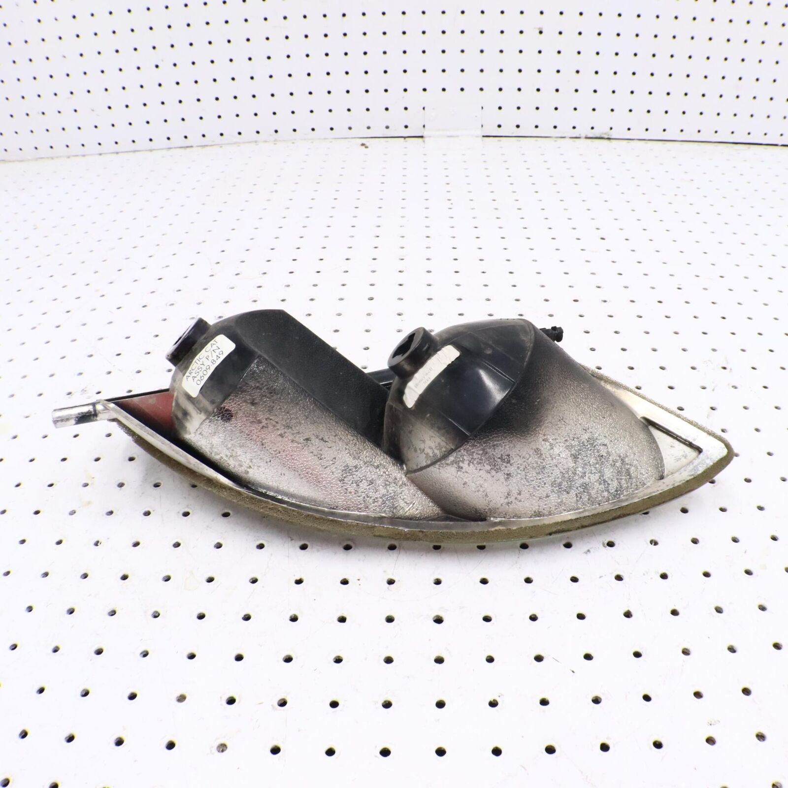 2011 ARCTIC CAT M8 FRONT LEFT HEADLIGHT HEAD LIGHT LAMP 0609-849