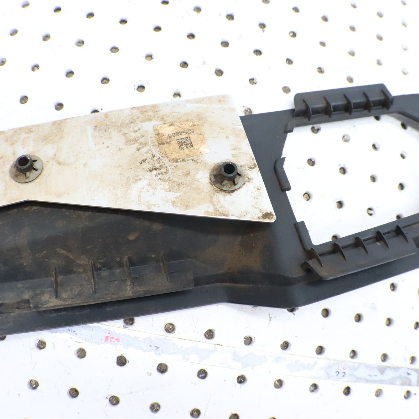 2024 Polaris Sportsman 570 Efi Eps RH Close Off Panel SHIELD 2636955-070