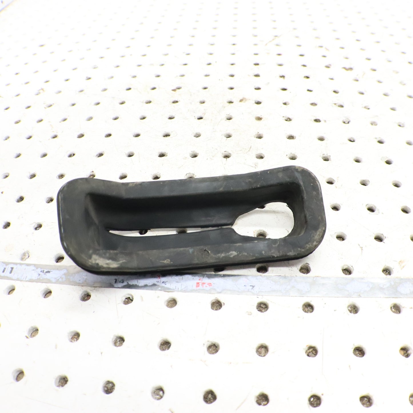 2013 Polaris Ranger 800  PARK BRAKE GROMMET 5413958