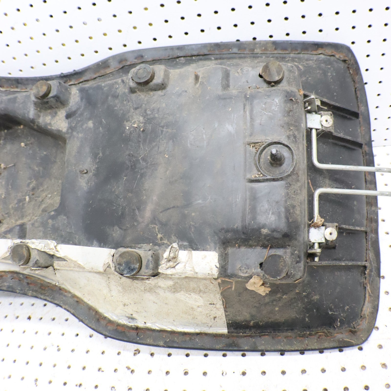 1995 Polaris Xplorer 400 Seat 2681746-070 2683222-070