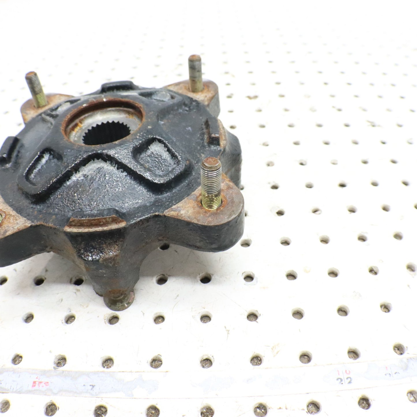 2013 Polaris Ranger 800 Front Wheel Hub 5137659-067